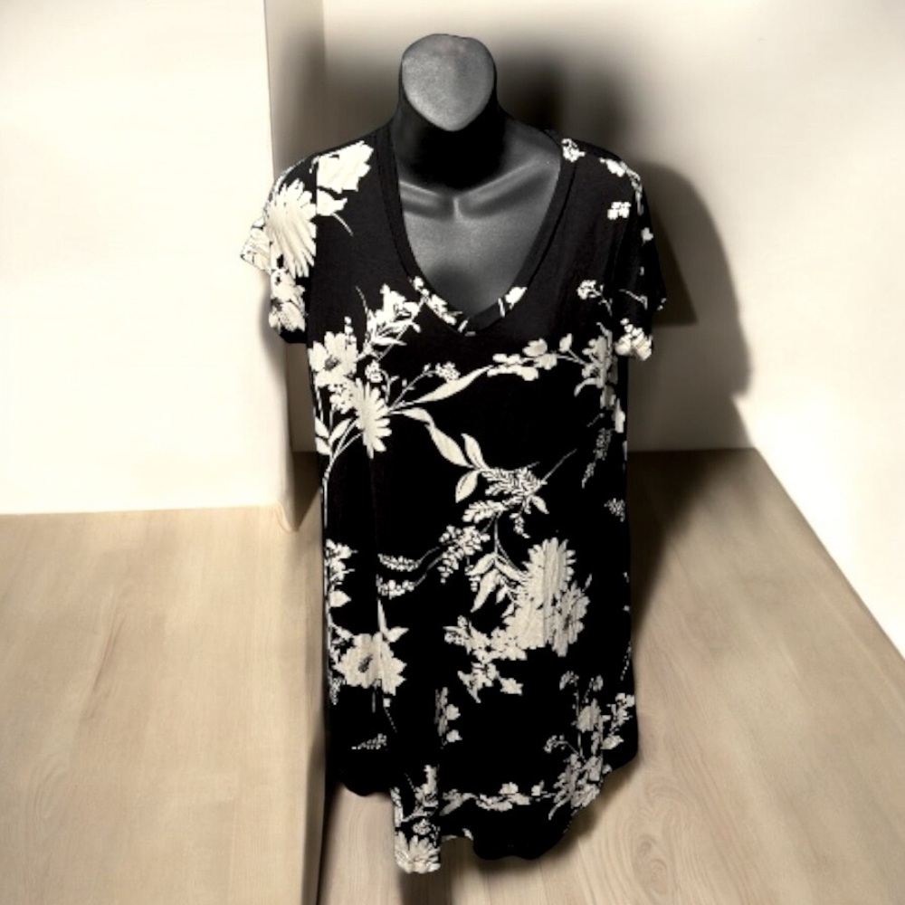 Popana Black and White Floral High Low Dress